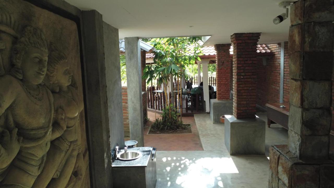 Avasta Resort And Spa Anuradhapura Exterior photo