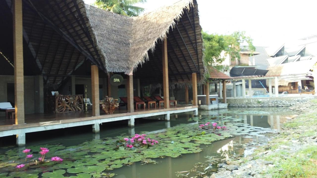 Avasta Resort And Spa Anuradhapura Exterior photo